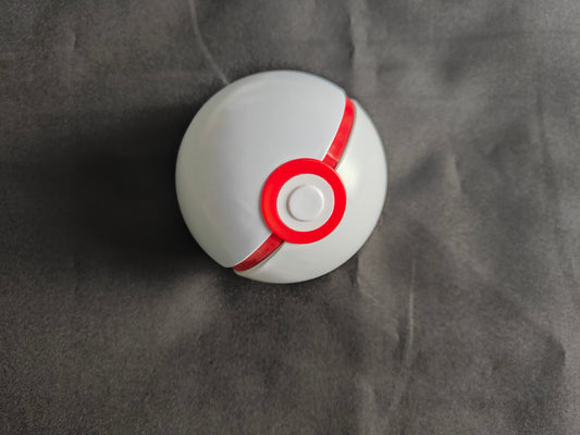 *EMPTY* Pokemon - Premier Ball Tin