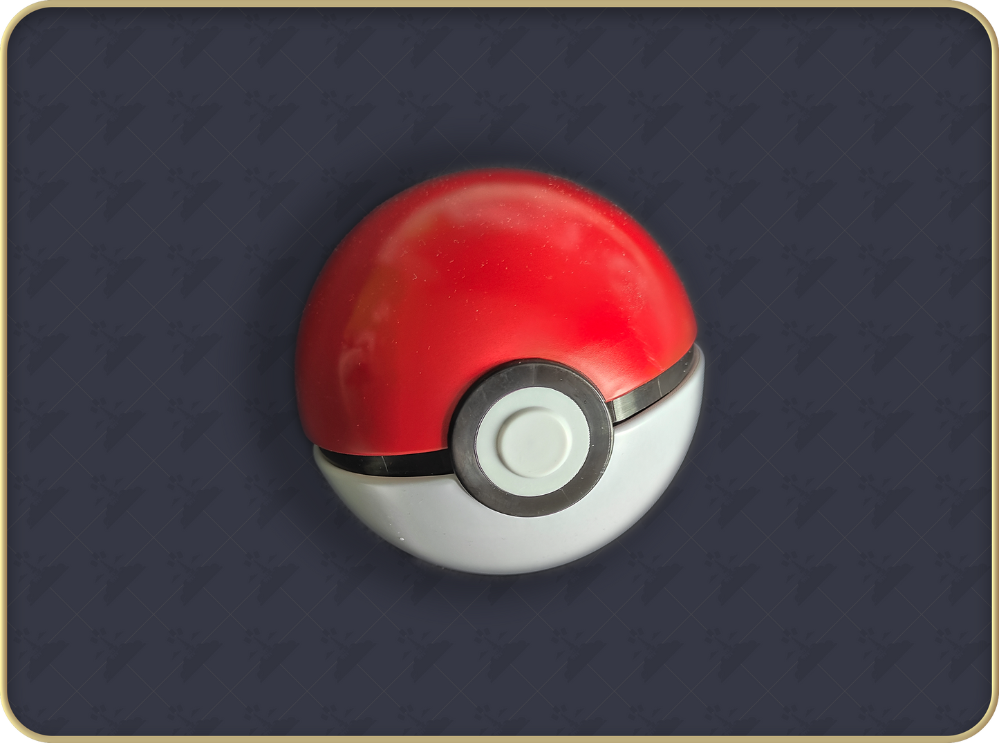*EMPTY* Pokemon - Pokeball Tin